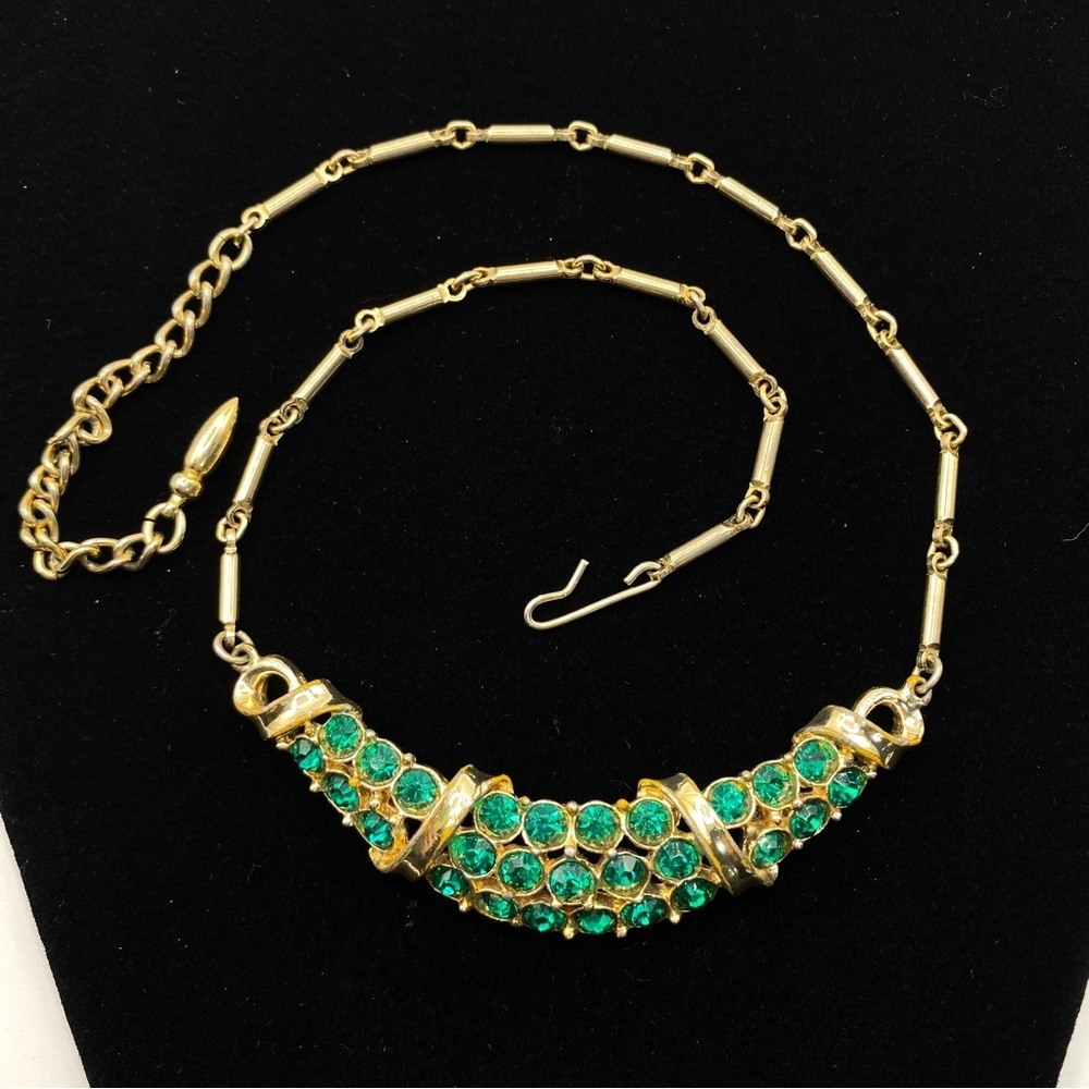 Vintage Green Rhinestone Gold Tone Choker Necklace